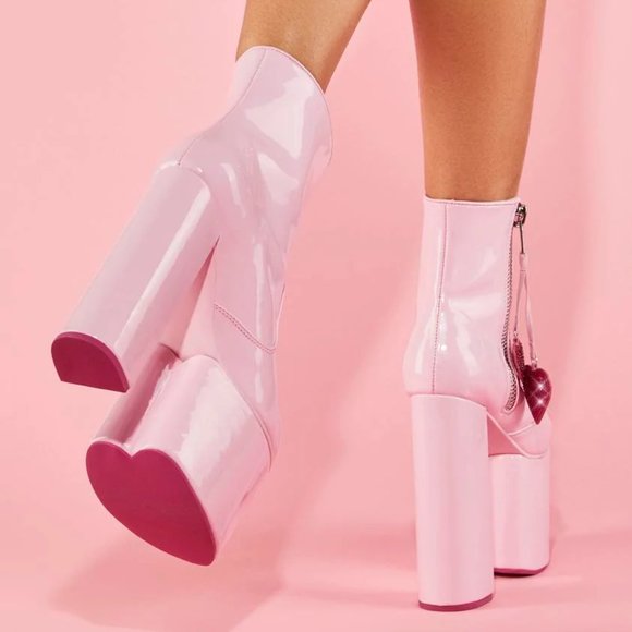 SOLD // Heartstomper Platform Boots - New!! - Picture 1 of 4